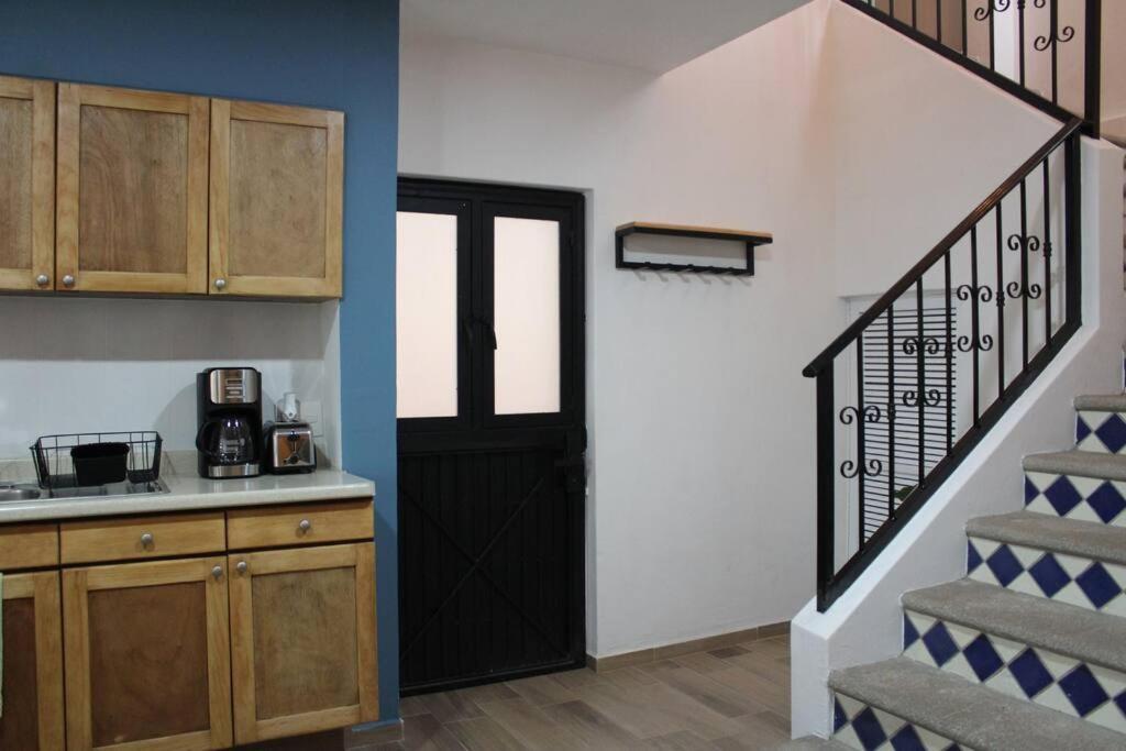 Departamento Amueblado En Zapopan Cerca De Expo Gdl, Iteso Y Uvm Apartment Guadalajara Luaran gambar